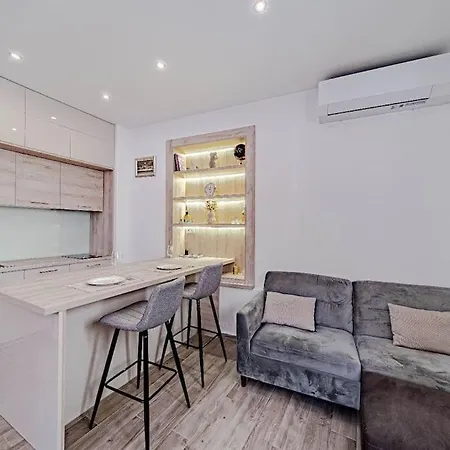Apartman Alen Vela Luka Exterior photo