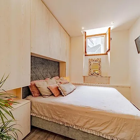 Apartman Alen Vela Luka Exterior photo