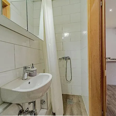 Apartman Alen Vela Luka Exterior photo
