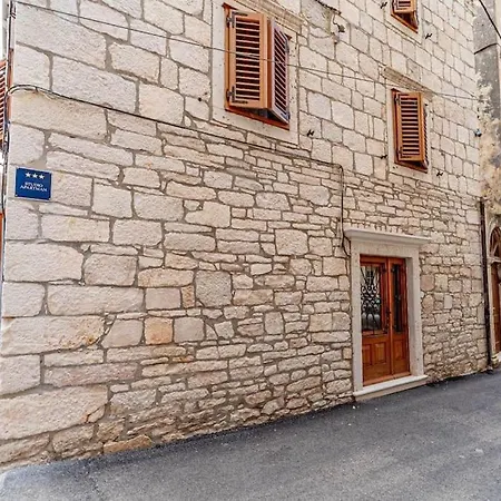 Apartman Alen Vela Luka Exterior photo