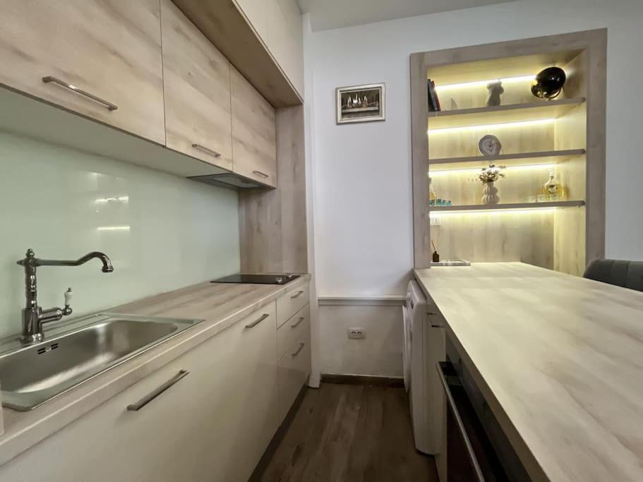 Alen Apartment *